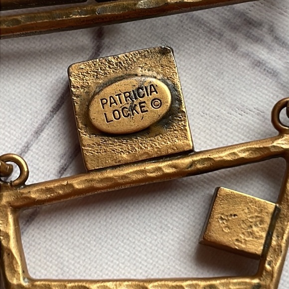 Vintage Patricia Locke gold tone abstract brooch/pin - Picture 4 of 6